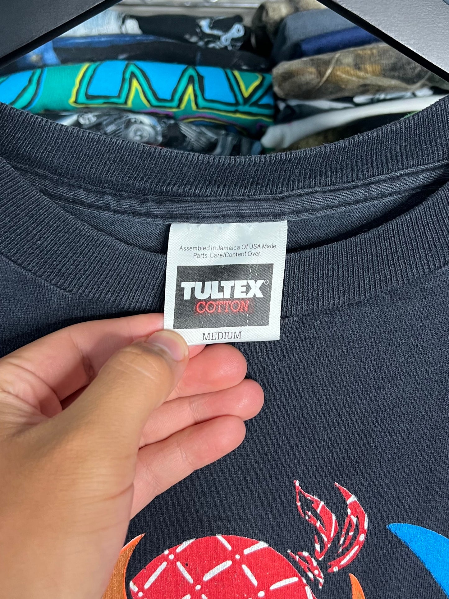 Tasmanian Devil ‘90 Shirt - M