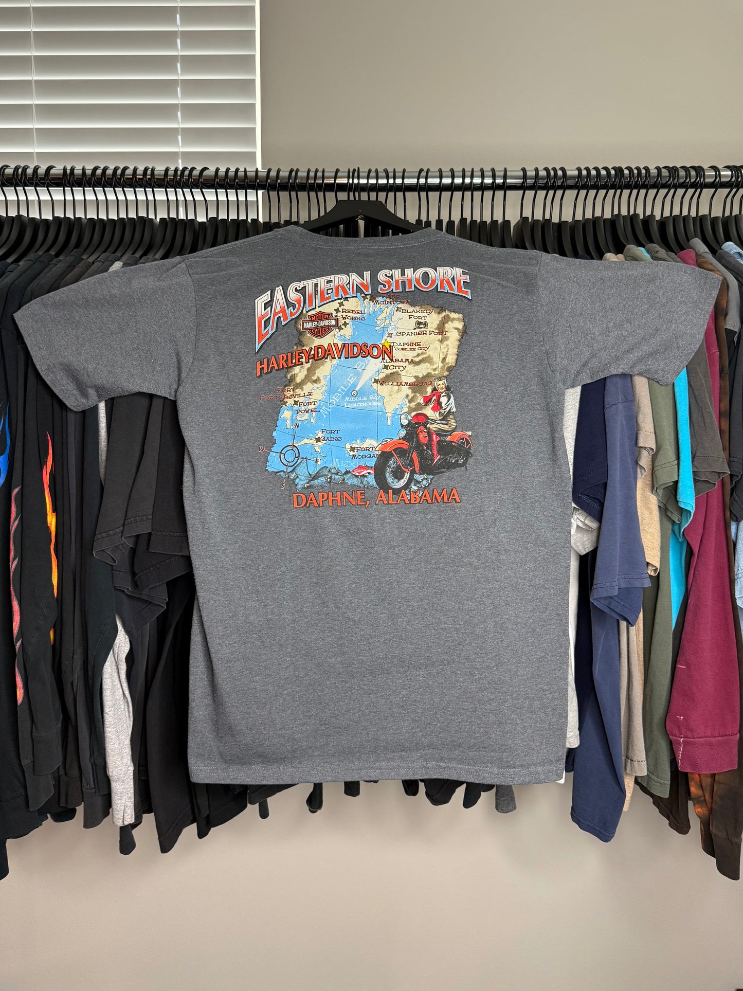 Harley Davidson Shirt - L