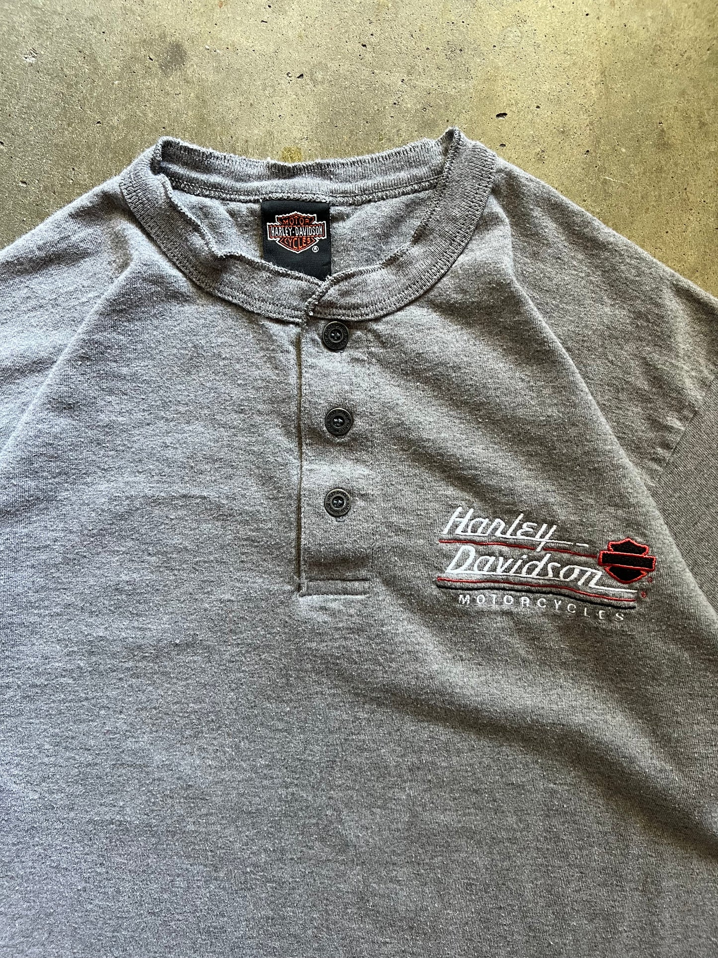 Harley Davidson Motorcycles Grey Tee - L