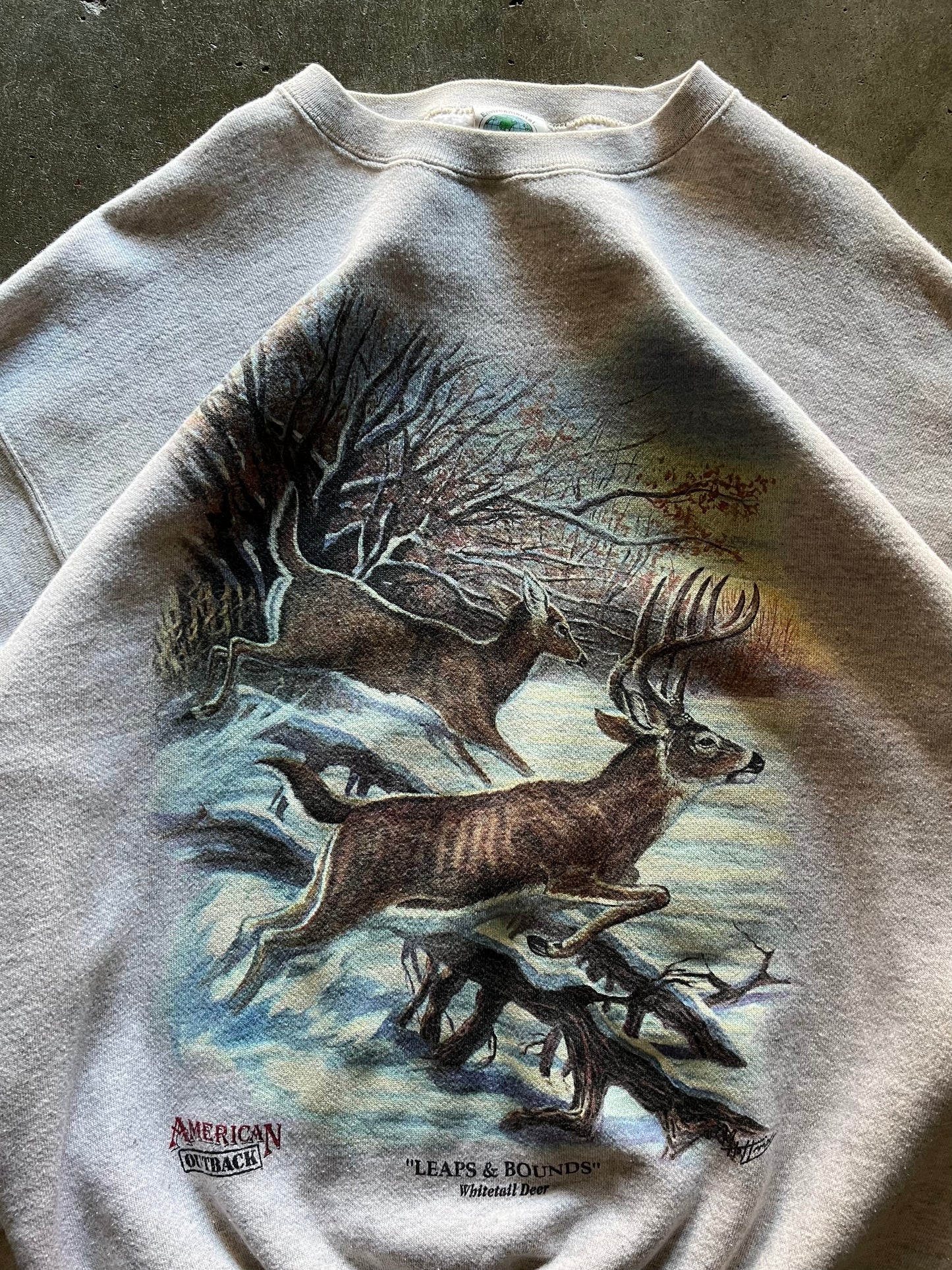 Nature Deer Crewneck - M