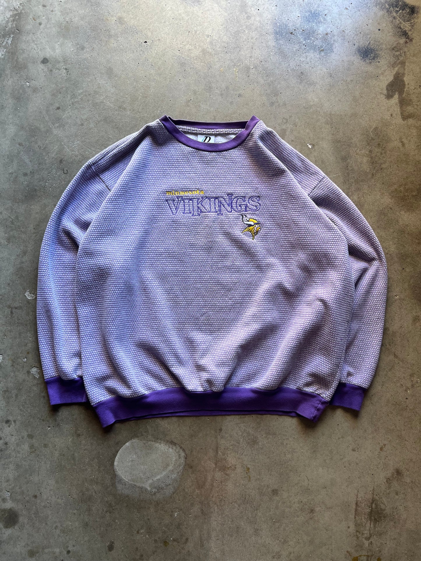 Vikings Embroidered Crewneck - XL