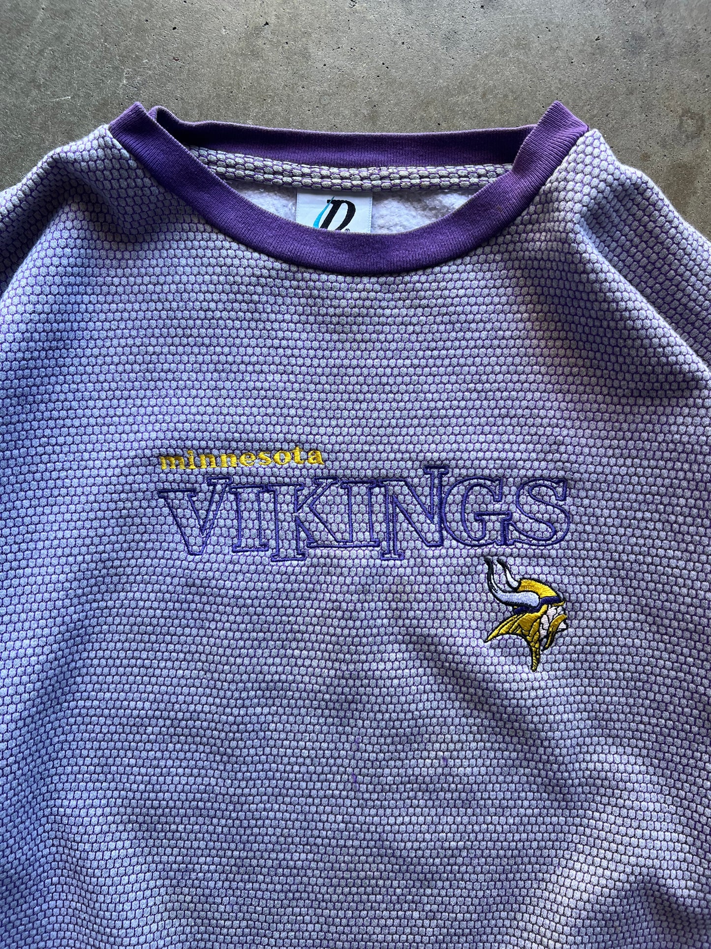 Vikings Embroidered Crewneck - XL