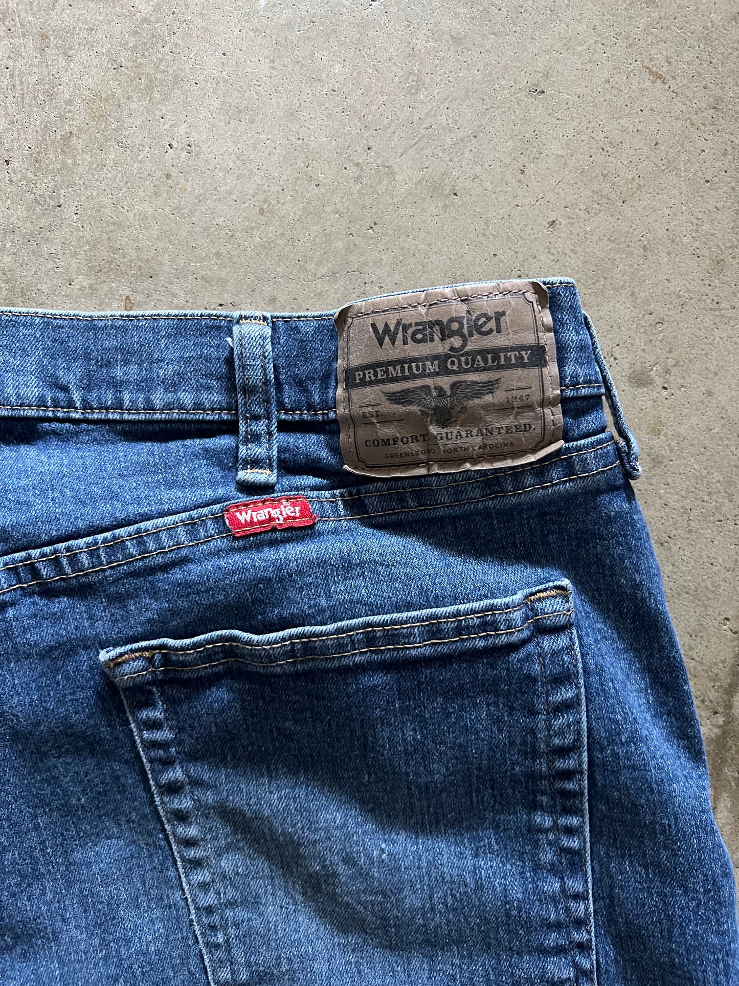 Wrangler Jean Shorts - 36