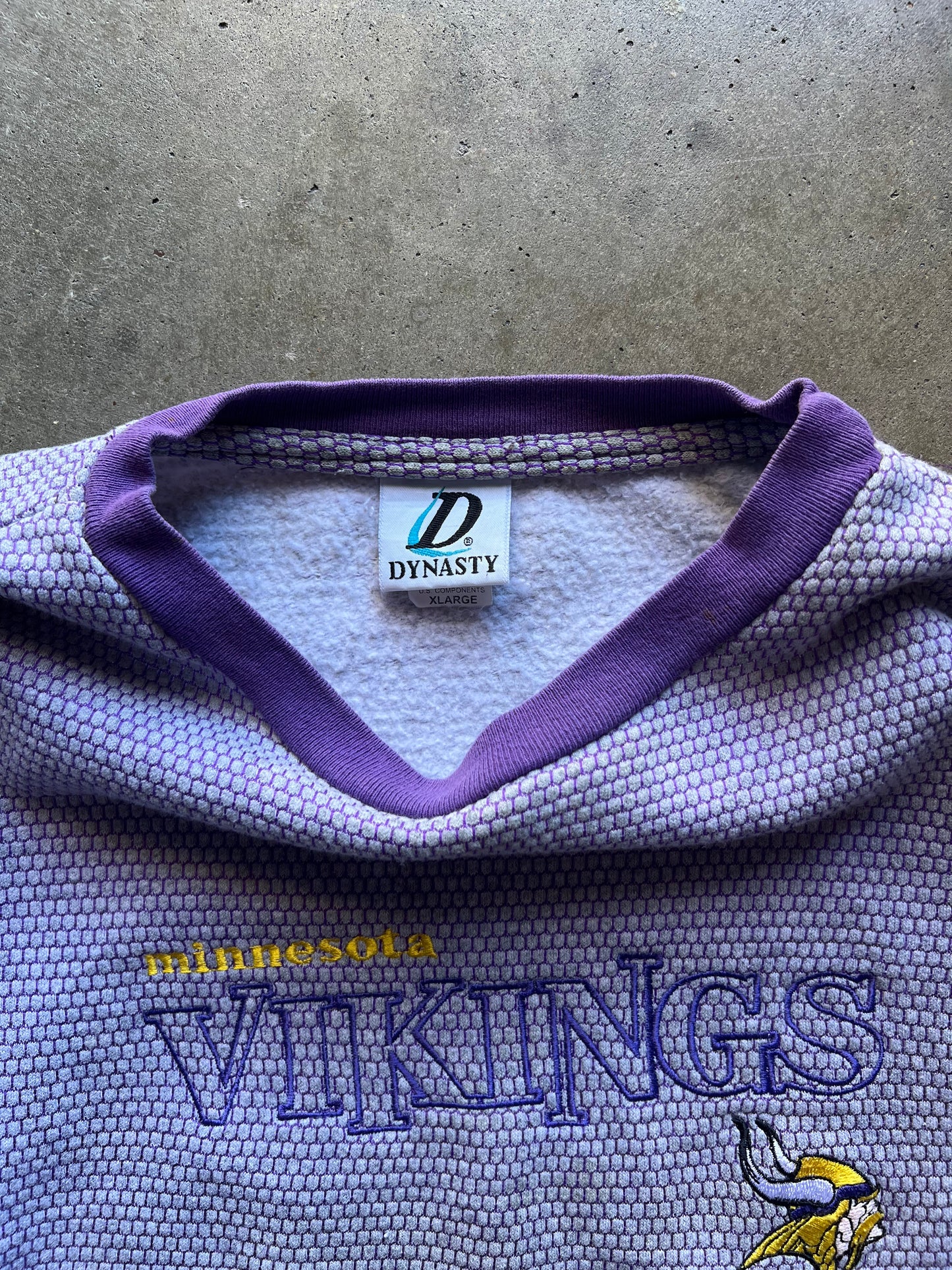 Vikings Embroidered Crewneck - XL