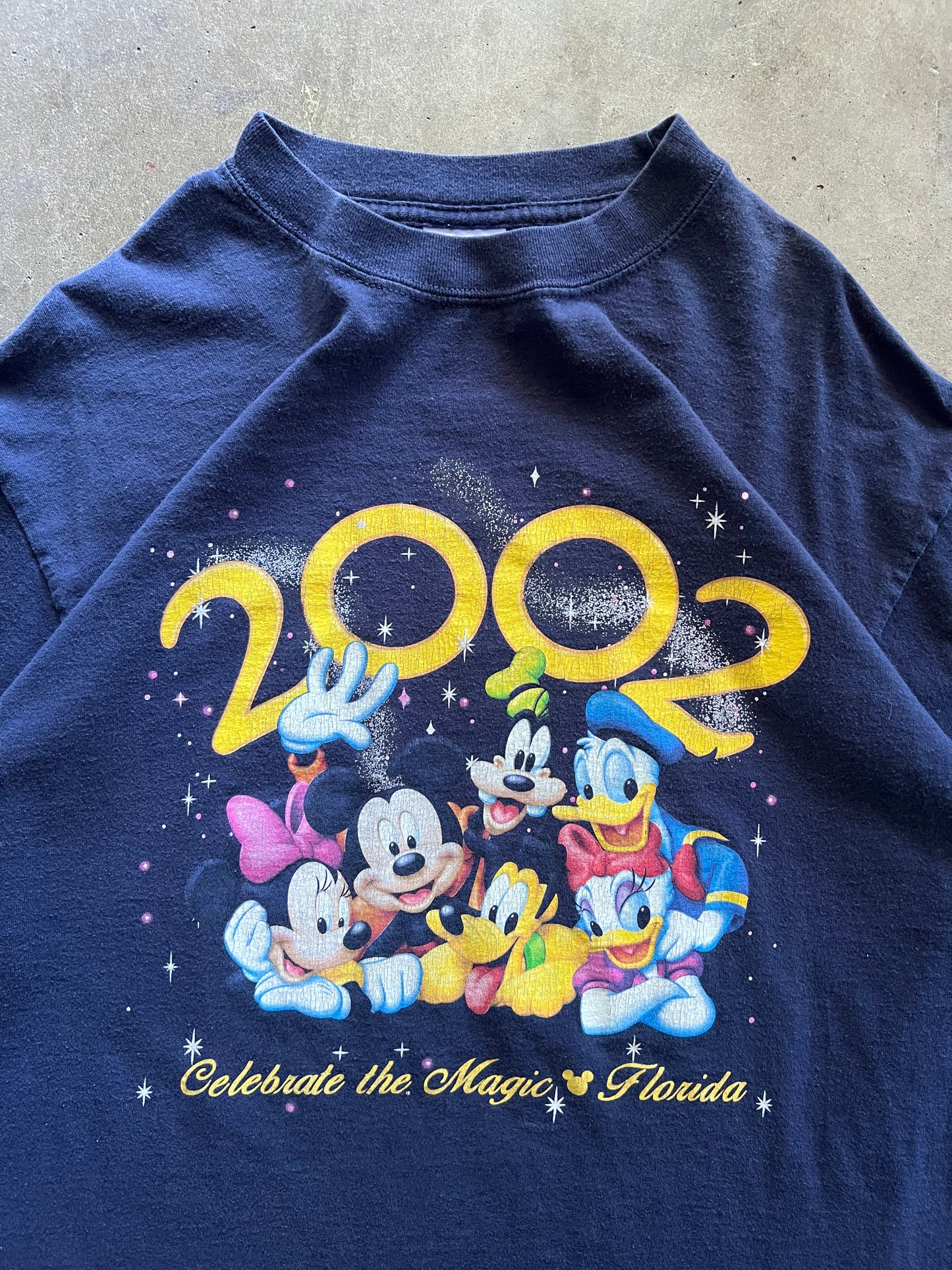 Mickey Mouse 2002 Tee - L