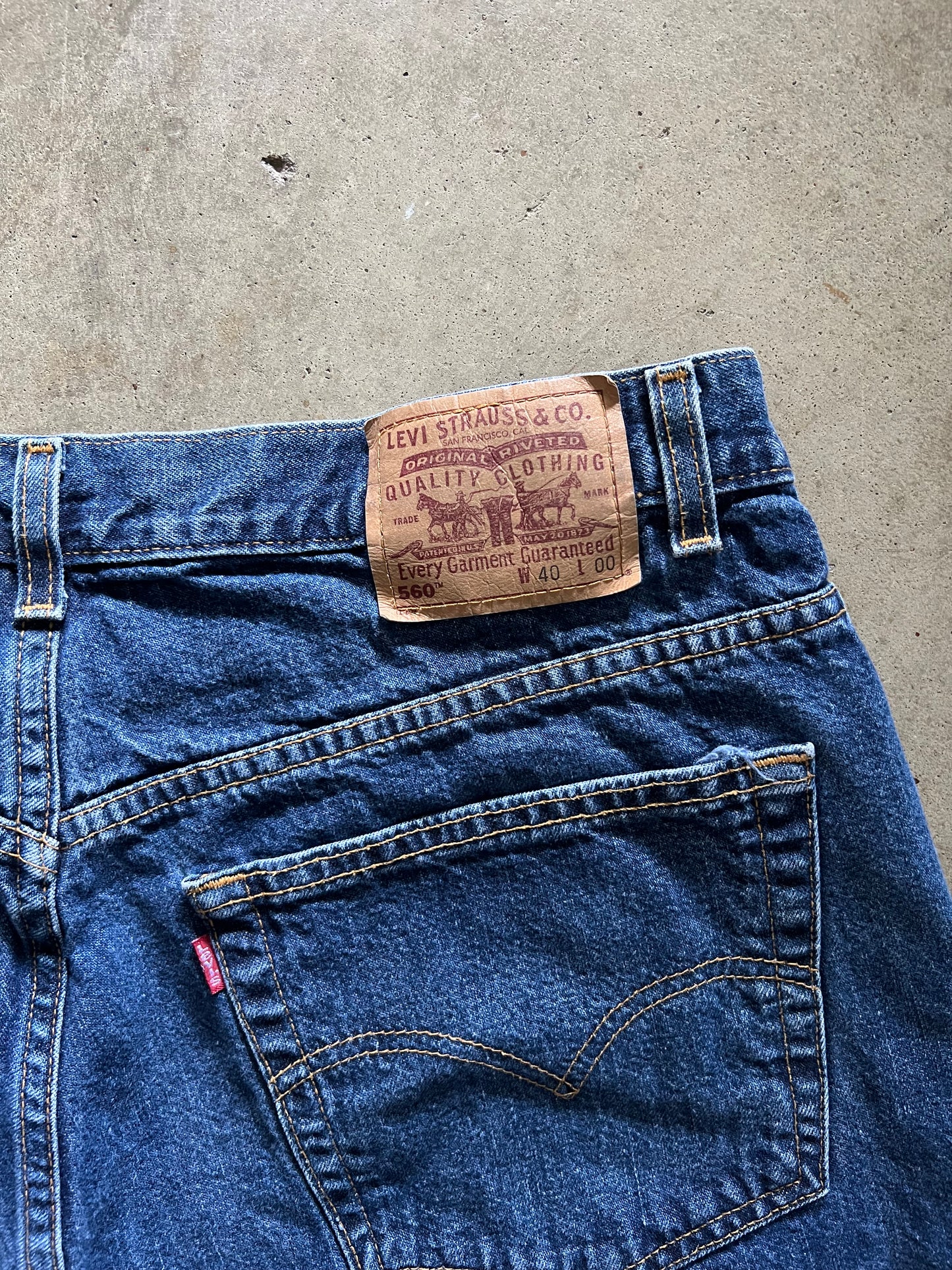 Levi’s 560 Jean Shorts - 40