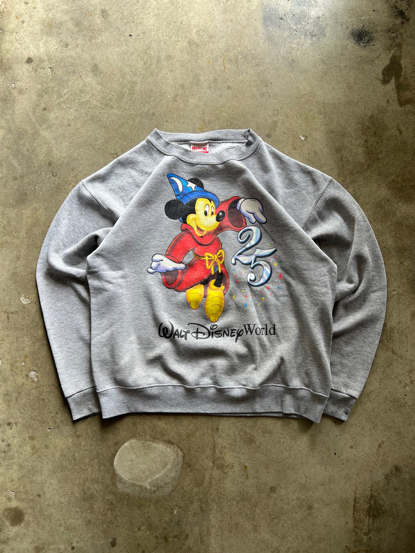 Mickey Magic Walt Disney World Crewneck - L