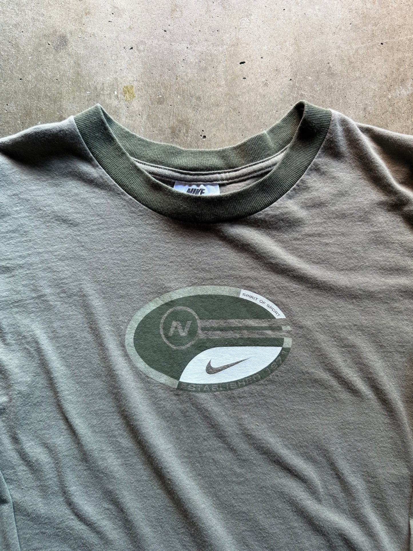 Nike Green Long Sleeve Shirt - L