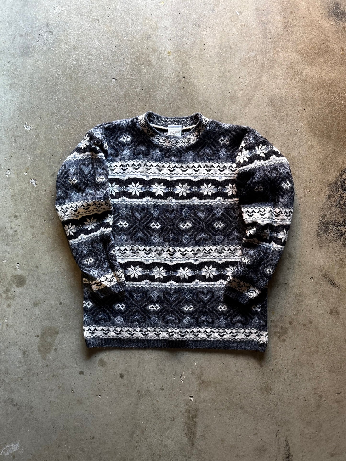 Classic Elements Sweater - L