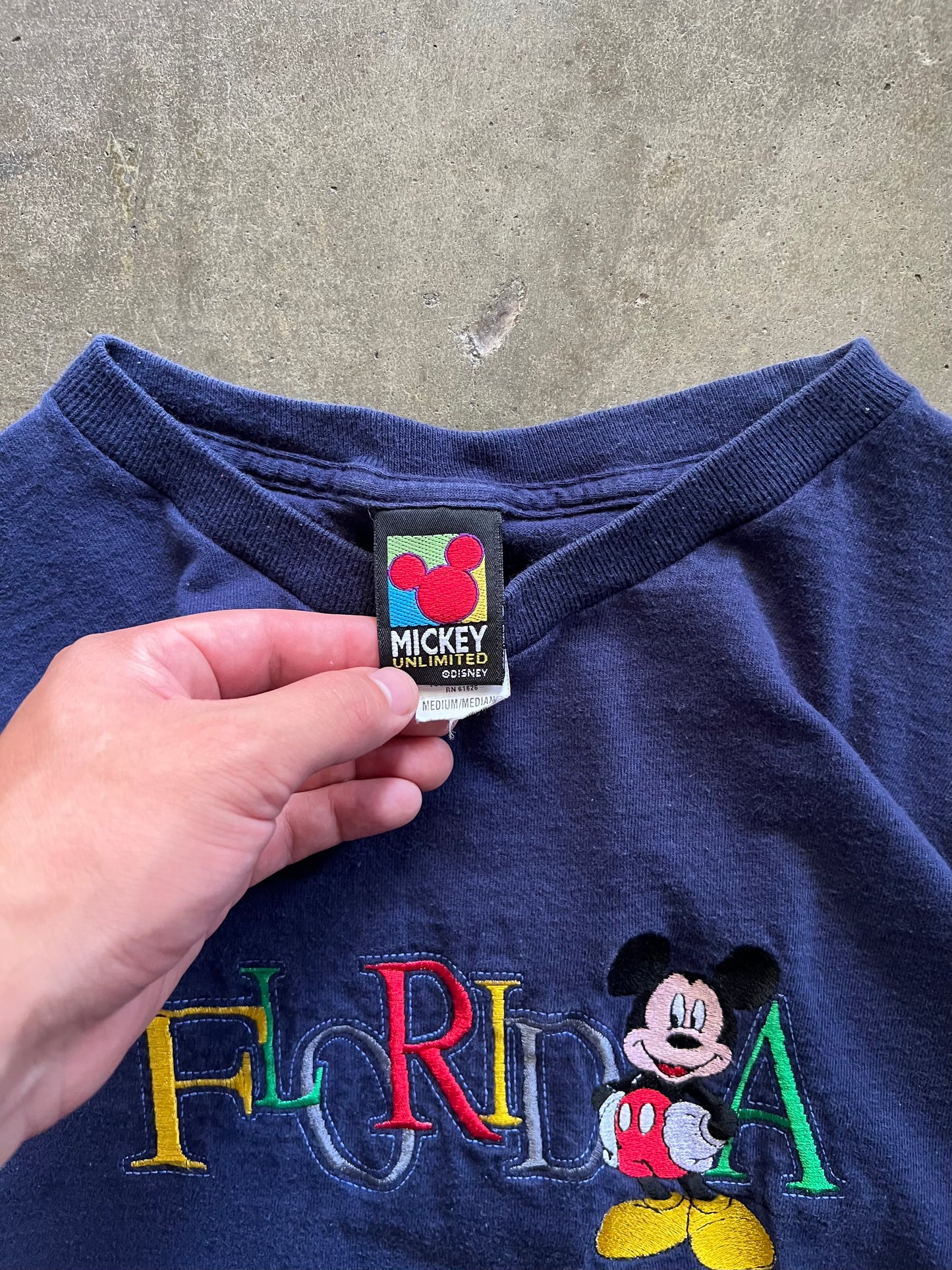 Mickey Embroidered Florida Tee - M