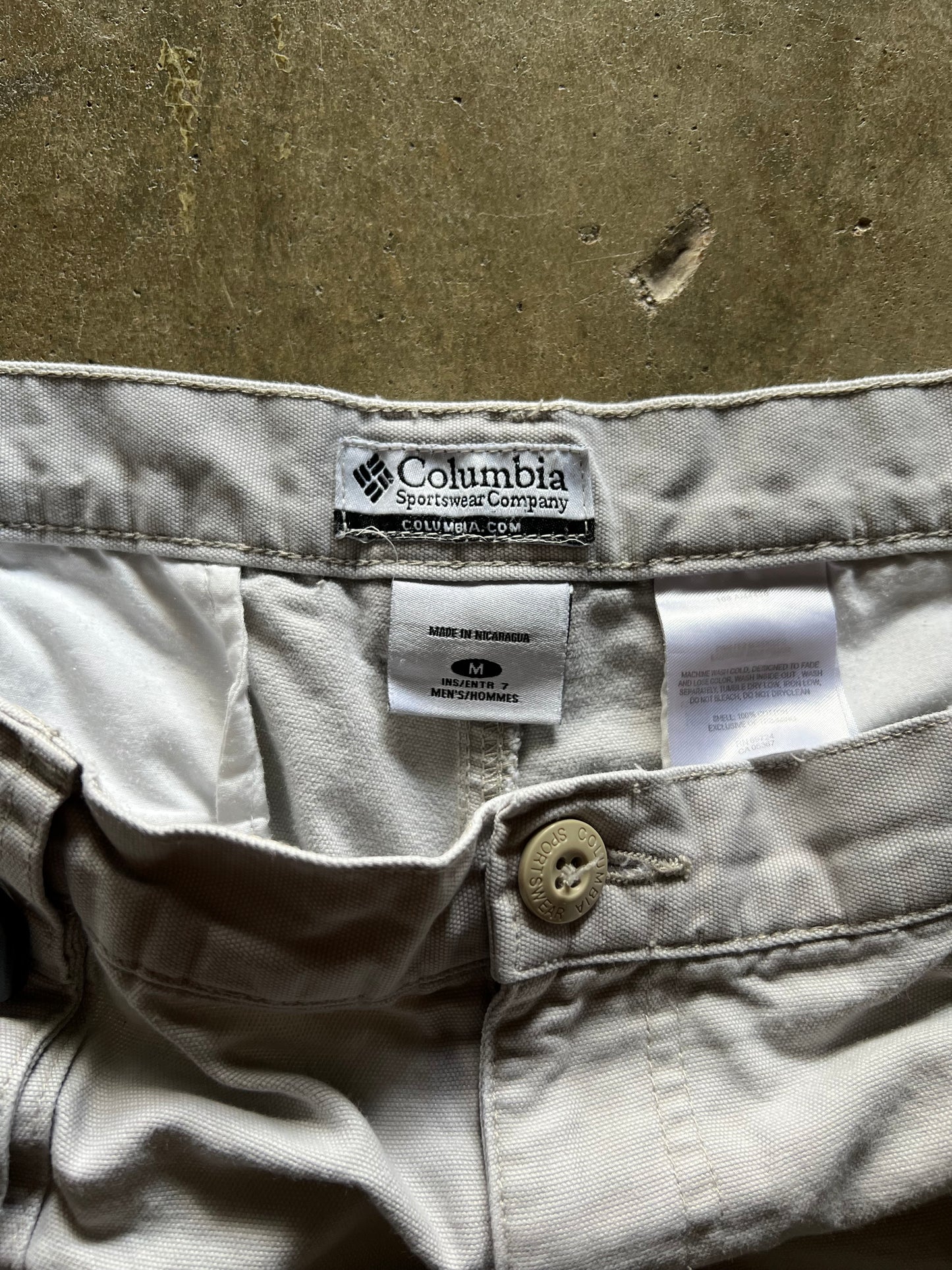 Colombia Tan Cargo Shorts - M