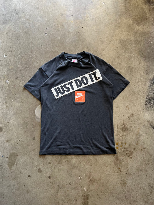 Nike Just Do It. Tee - M