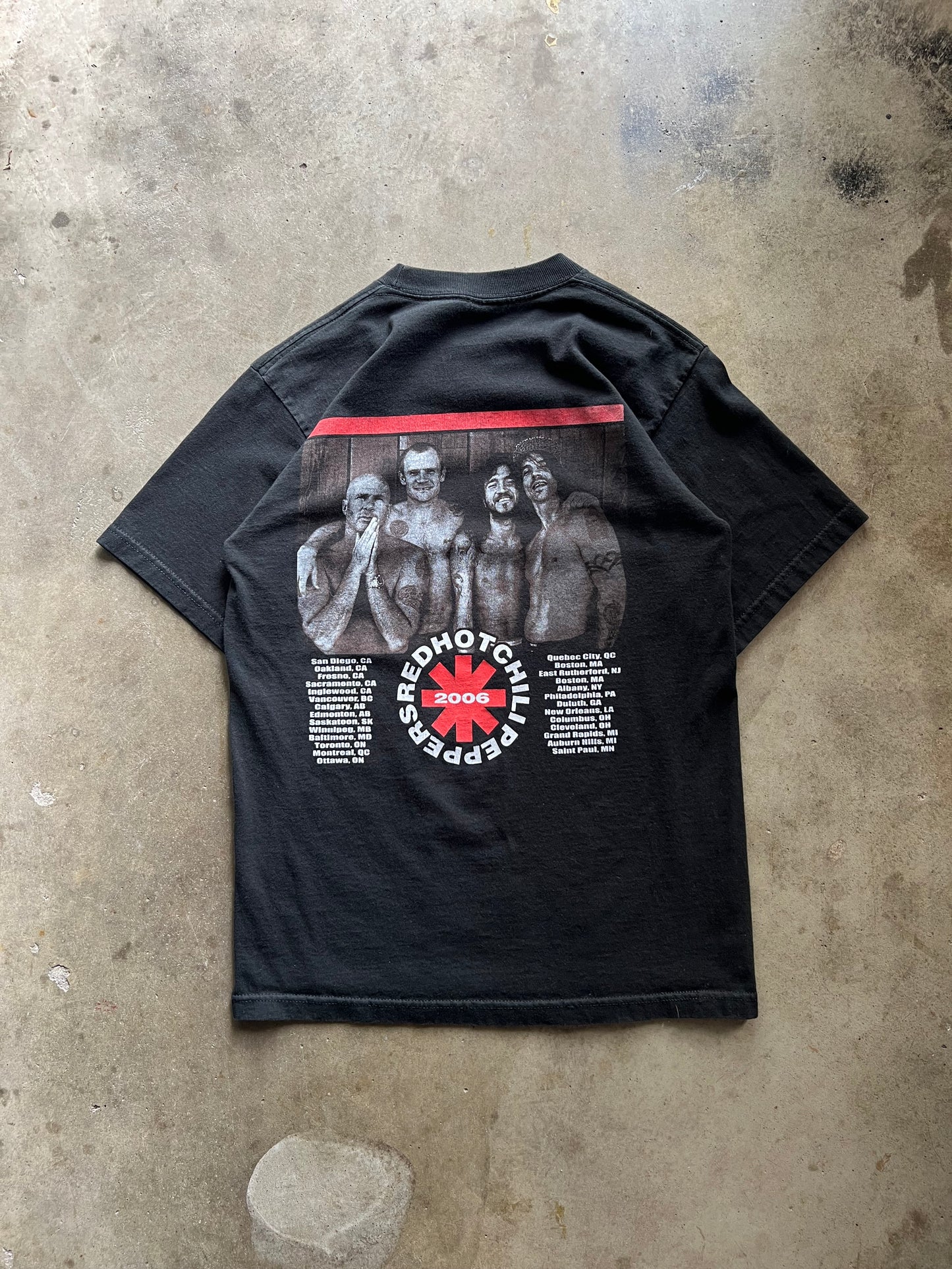 Red Hot Chili Peppers 2006 Tour Tee - M