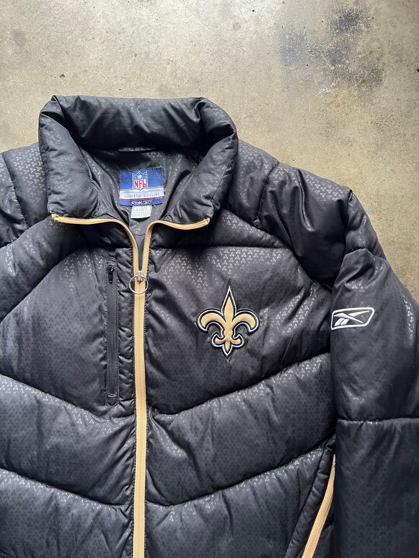 Saints Authentic Sideline Reebok Jacket - L