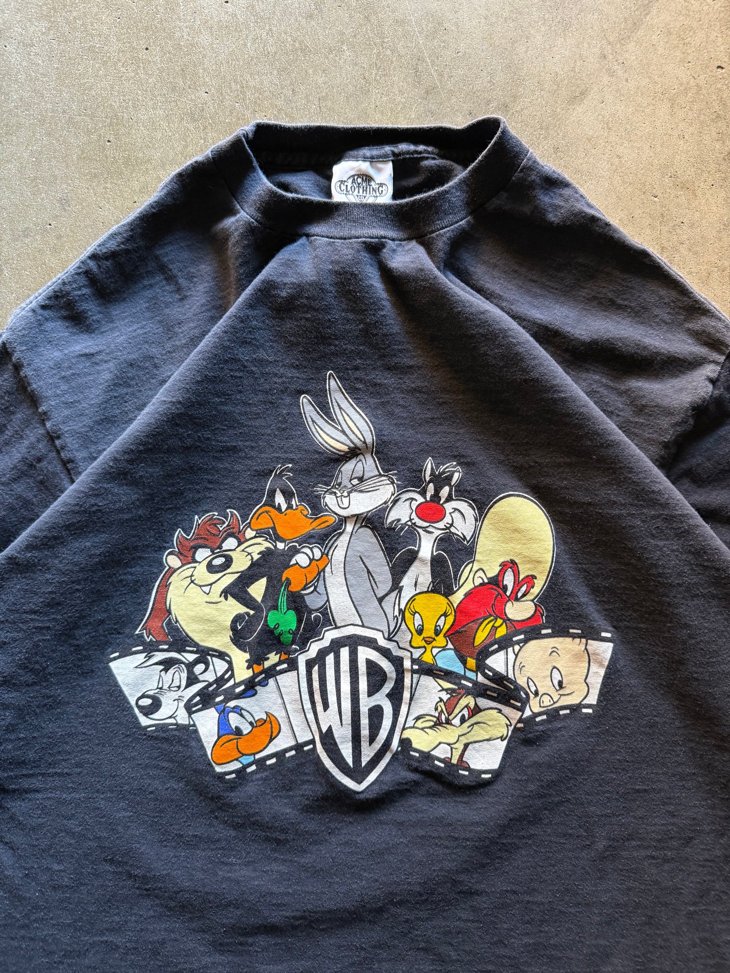 Looney Tunes Shirt - XL